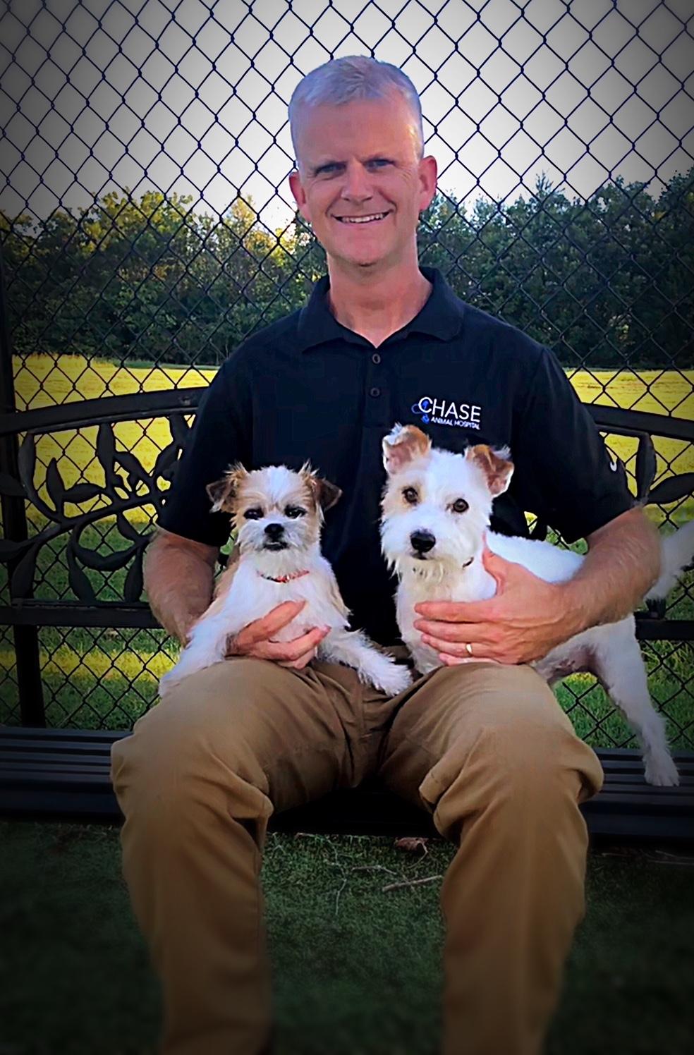 Dr. Kevin Crabb – Chase Animal Hospital Dr. Kevin Crabb – Chase Animal Hospital